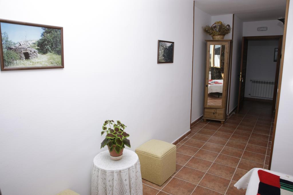 Hostal Restaurante Alto Rey Arroyo de las Fraguas Exterior photo